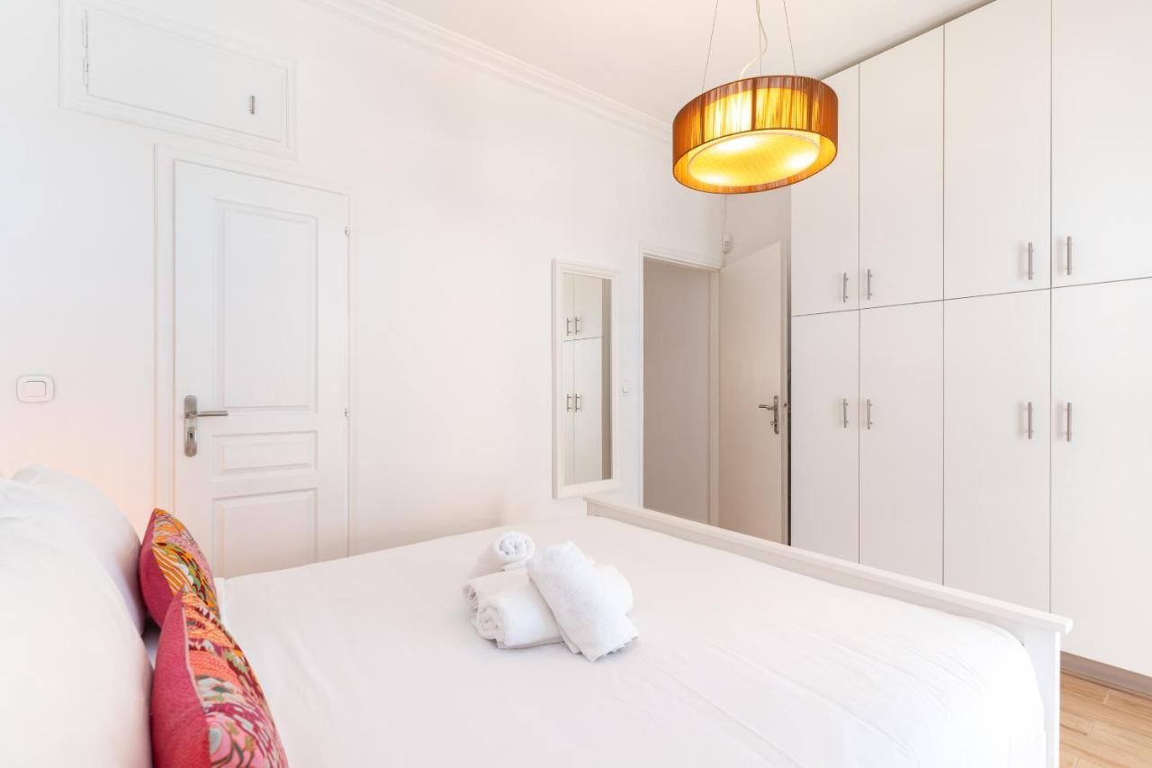 Modern Apartment, Short Walk To Acropolis Sites 아테네 외부 사진