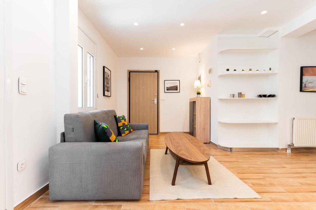 Modern Apartment, Short Walk To Acropolis Sites 아테네 외부 사진